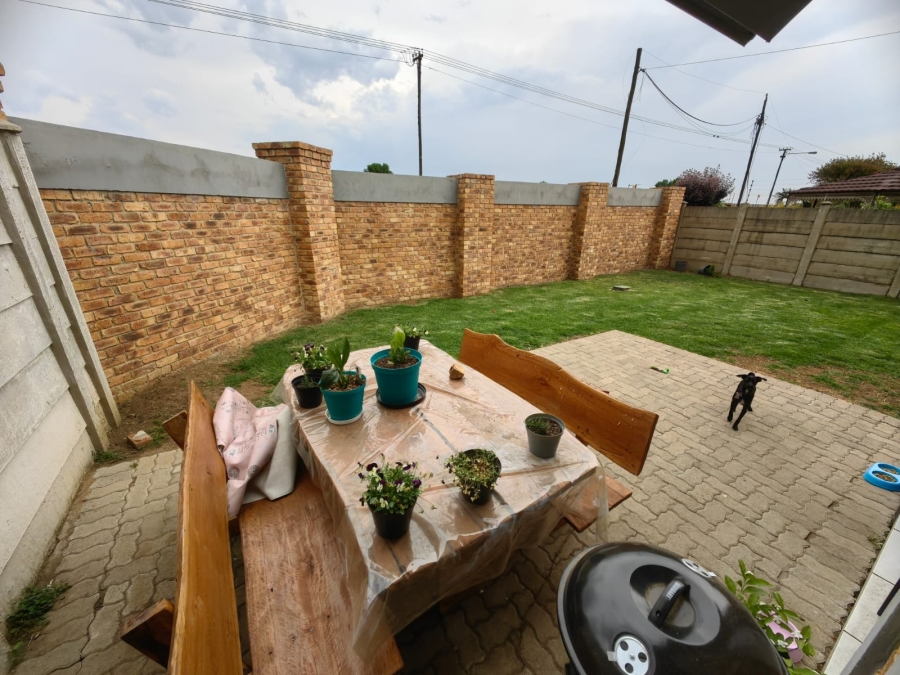 3 Bedroom Property for Sale in Riversdale Gauteng