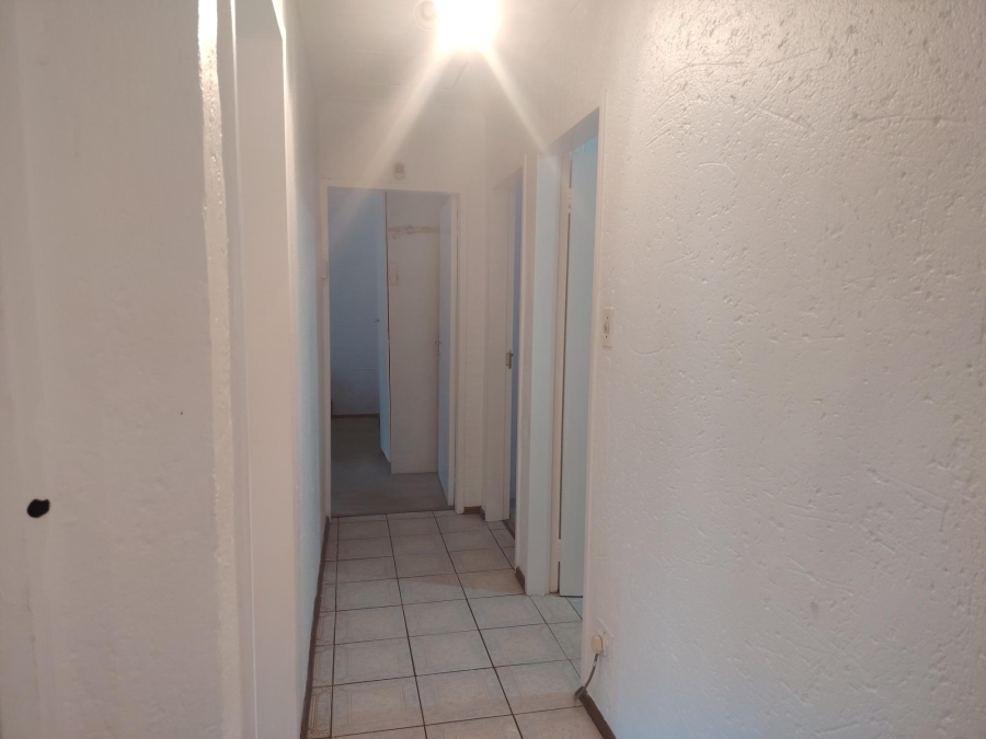 3 Bedroom Property for Sale in Glen Marais Gauteng