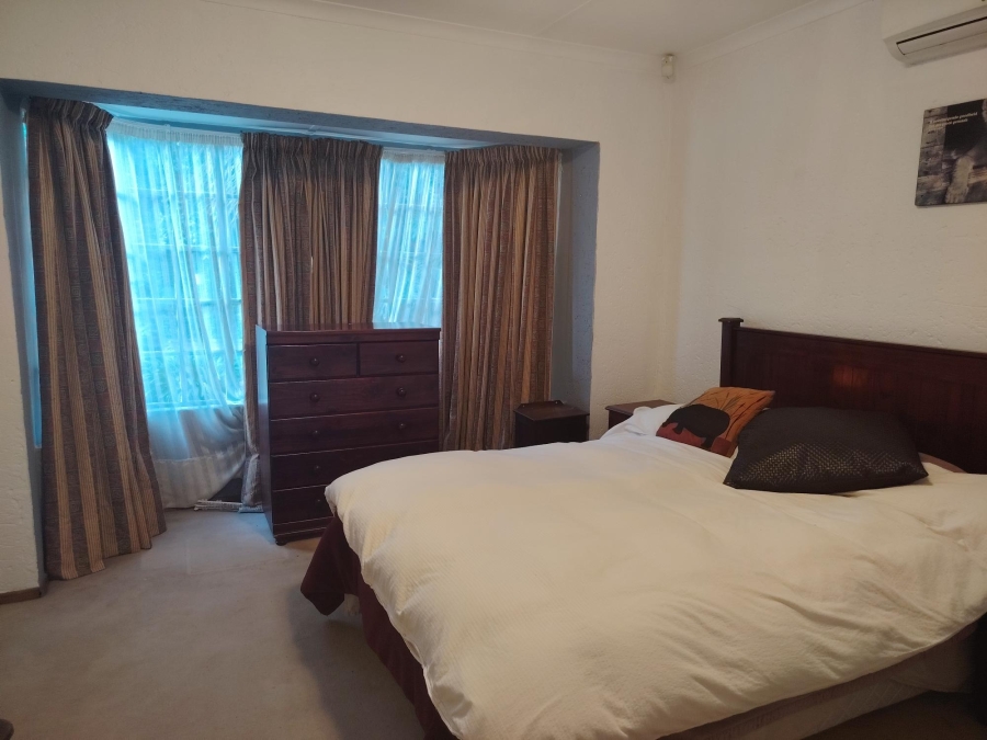 3 Bedroom Property for Sale in Glen Marais Gauteng
