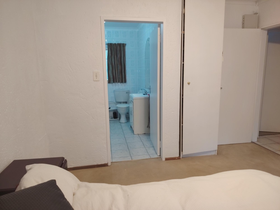 3 Bedroom Property for Sale in Glen Marais Gauteng