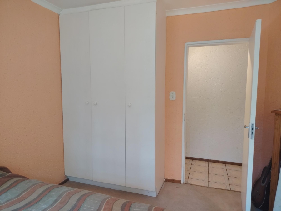 3 Bedroom Property for Sale in Glen Marais Gauteng