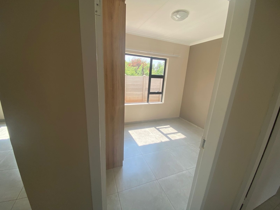 2 Bedroom Property for Sale in Riversdale Gauteng