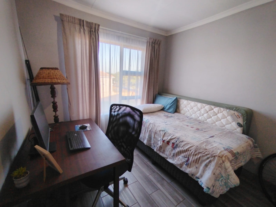 2 Bedroom Property for Sale in Randpoort Gauteng