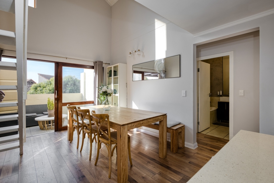 To Let 2 Bedroom Property for Rent in Fourways Gauteng