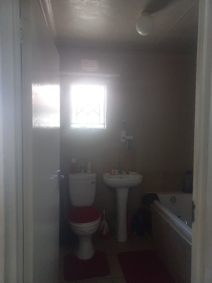 2 Bedroom Property for Sale in Savanna City Gauteng