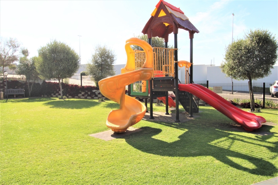 To Let 1 Bedroom Property for Rent in Bryanston Gauteng