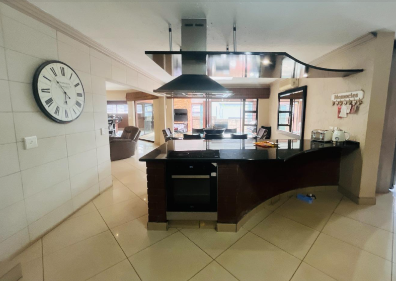 5 Bedroom Property for Sale in Meyersdal Gauteng