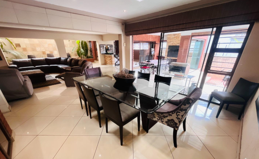 5 Bedroom Property for Sale in Meyersdal Gauteng