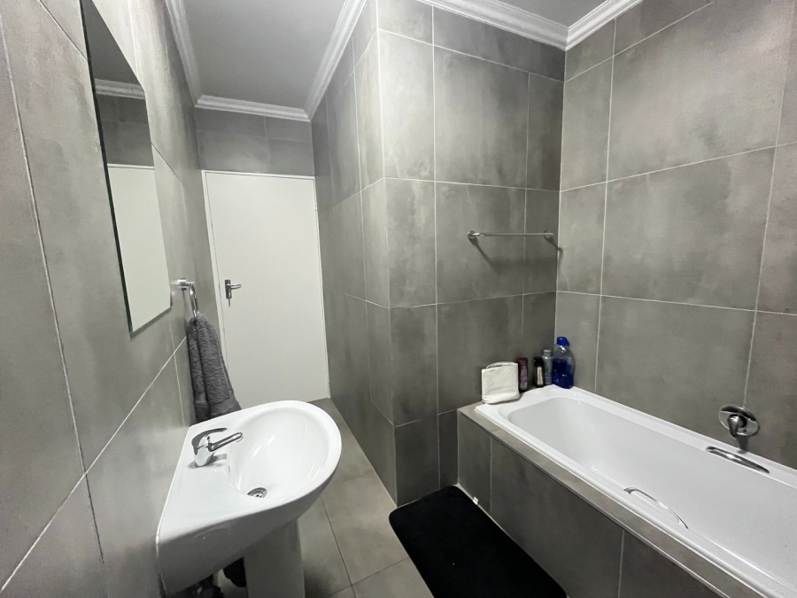 3 Bedroom Property for Sale in Rand Collieries Gauteng