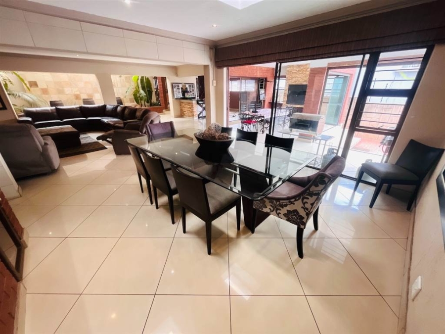 5 Bedroom Property for Sale in Meyersdal Gauteng