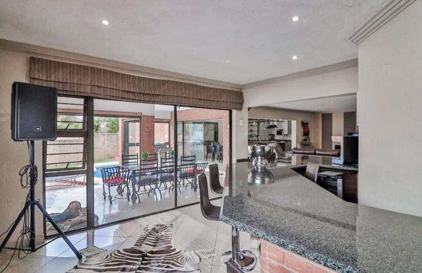 5 Bedroom Property for Sale in Meyersdal Gauteng