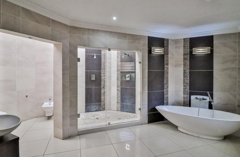 5 Bedroom Property for Sale in Meyersdal Gauteng