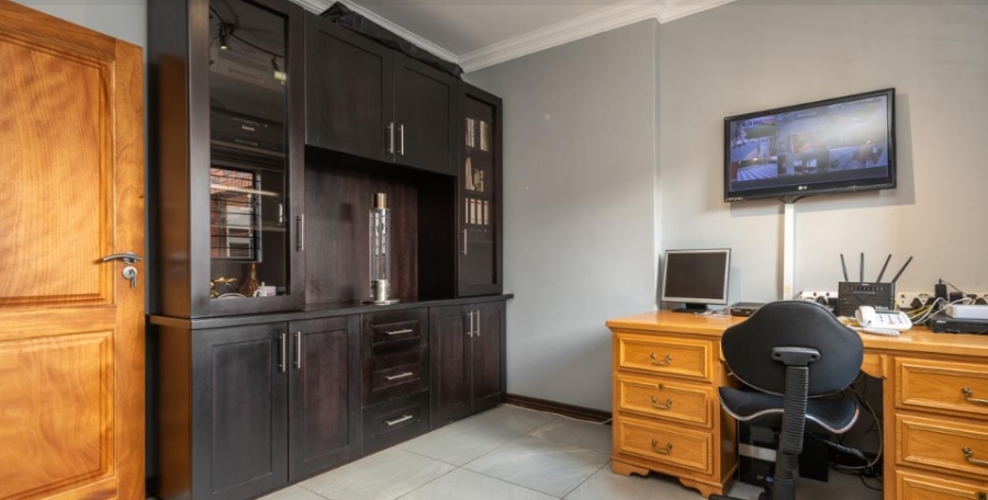 4 Bedroom Property for Sale in Meyersdal Gauteng