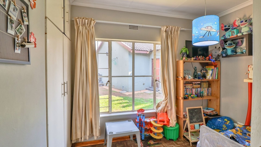 3 Bedroom Property for Sale in Brackendowns Gauteng