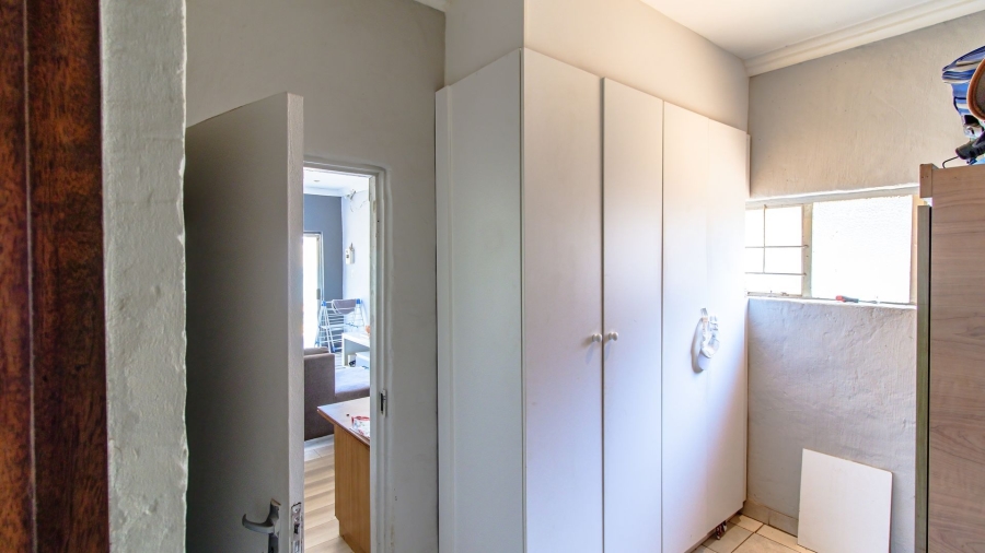 3 Bedroom Property for Sale in Brackendowns Gauteng