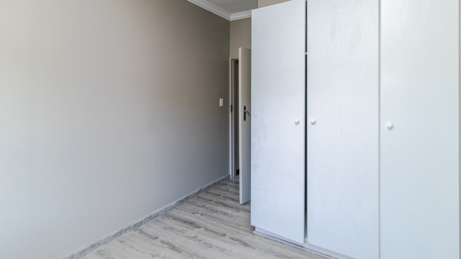 3 Bedroom Property for Sale in Grand Central Gauteng