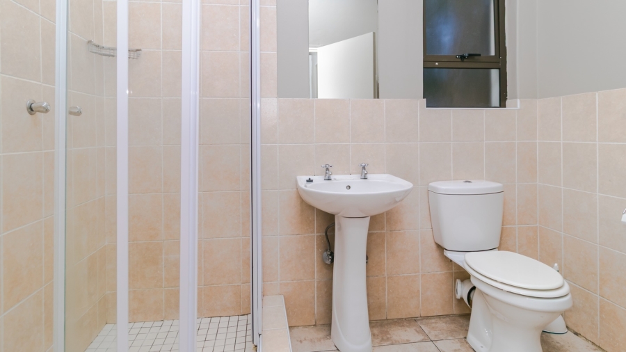 3 Bedroom Property for Sale in Grand Central Gauteng