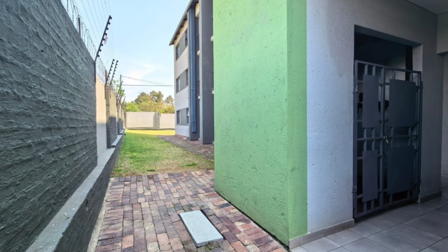 2 Bedroom Property for Sale in Rynfield Gauteng