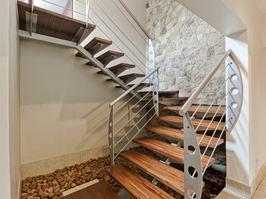 4 Bedroom Property for Sale in Dainfern Golf Estate Gauteng