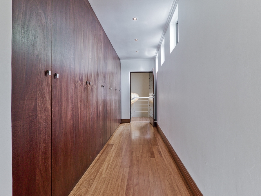 4 Bedroom Property for Sale in Dainfern Golf Estate Gauteng