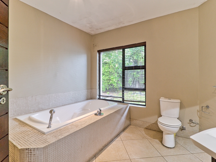 4 Bedroom Property for Sale in Dainfern Golf Estate Gauteng