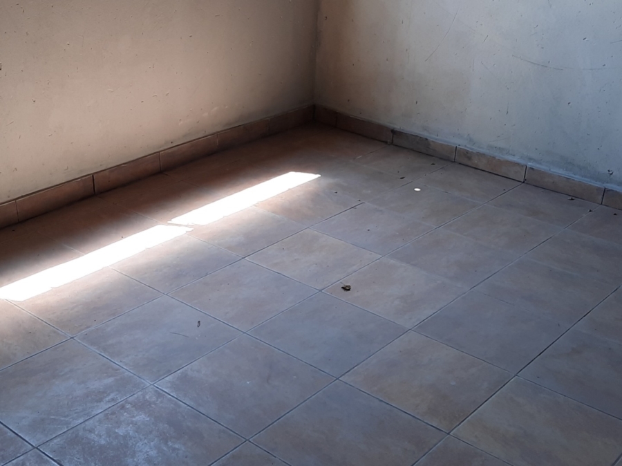 4 Bedroom Property for Sale in Rosashof Gauteng