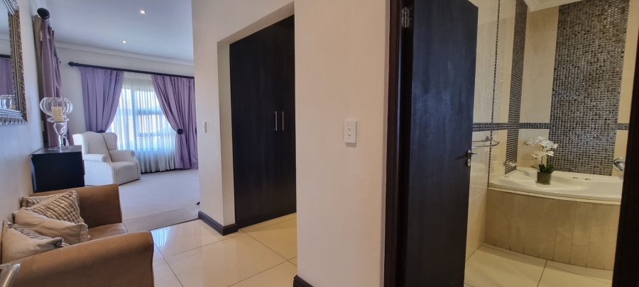 4 Bedroom Property for Sale in Sunward Park Gauteng