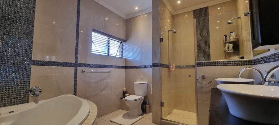 4 Bedroom Property for Sale in Sunward Park Gauteng