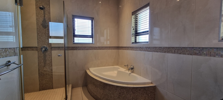 4 Bedroom Property for Sale in Sunward Park Gauteng