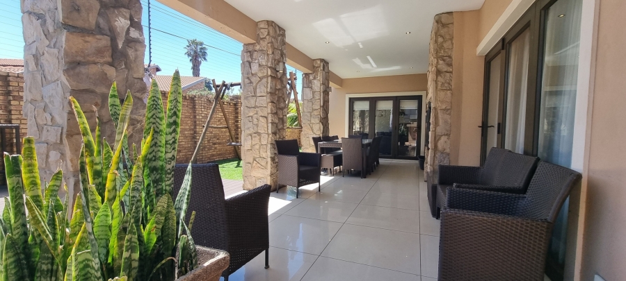4 Bedroom Property for Sale in Sunward Park Gauteng