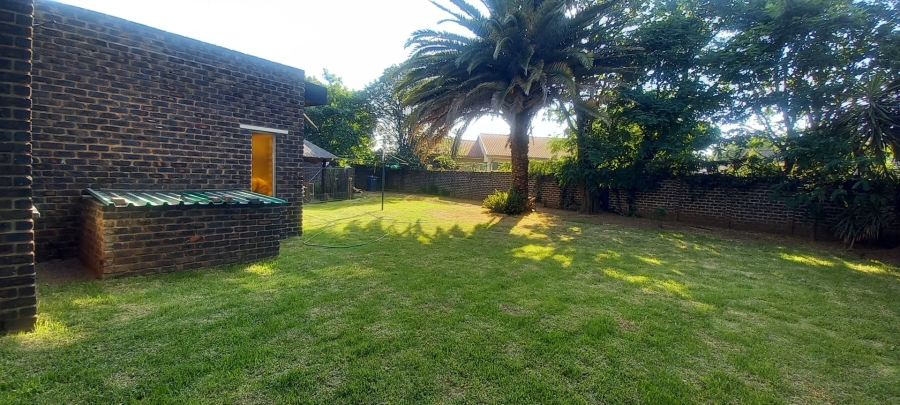 4 Bedroom Property for Sale in Sharon Park Gauteng