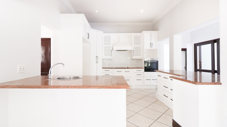 5 Bedroom Property for Sale in Dainfern Valley Gauteng