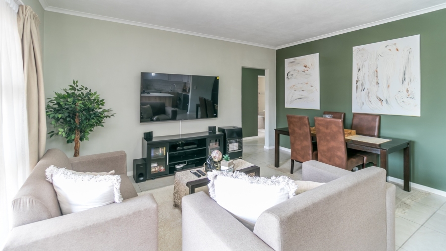 2 Bedroom Property for Sale in Golden Fields Estate Gauteng