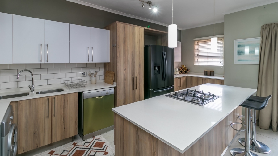 2 Bedroom Property for Sale in Golden Fields Estate Gauteng