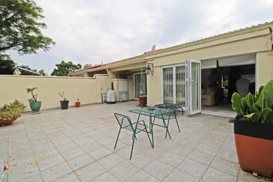 2 Bedroom Property for Sale in Bryanston Gauteng