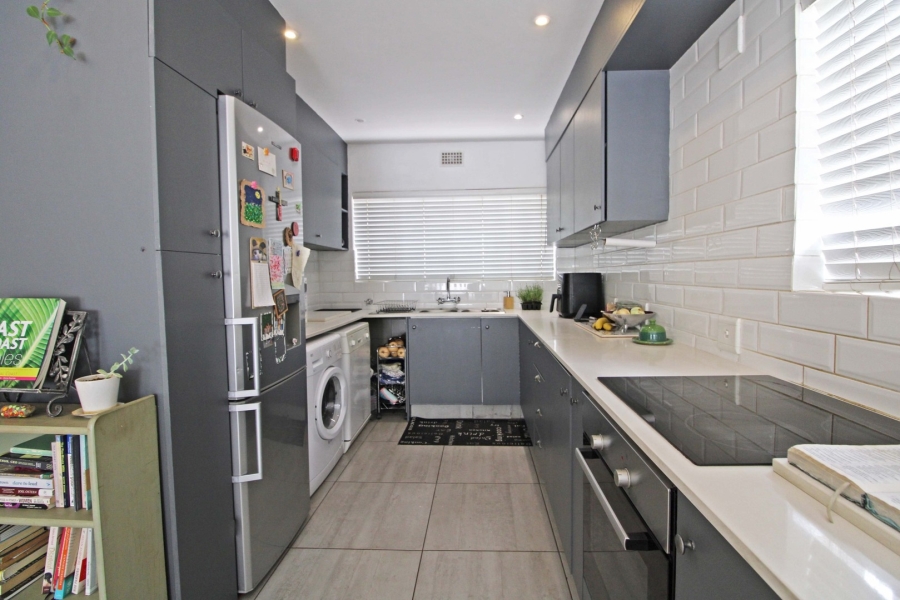 2 Bedroom Property for Sale in Bryanston Gauteng