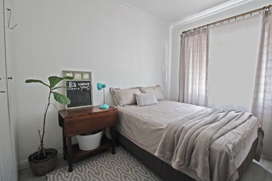 2 Bedroom Property for Sale in Bryanston Gauteng