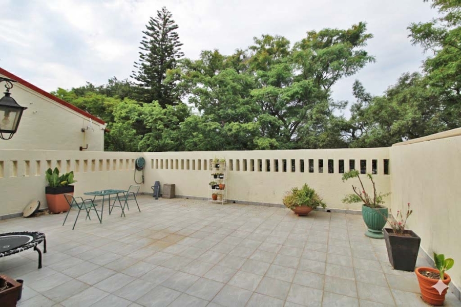 2 Bedroom Property for Sale in Bryanston Gauteng