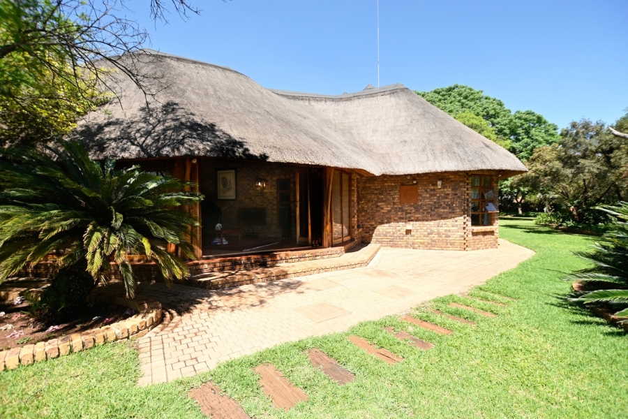 6 Bedroom Property for Sale in Montana Gauteng