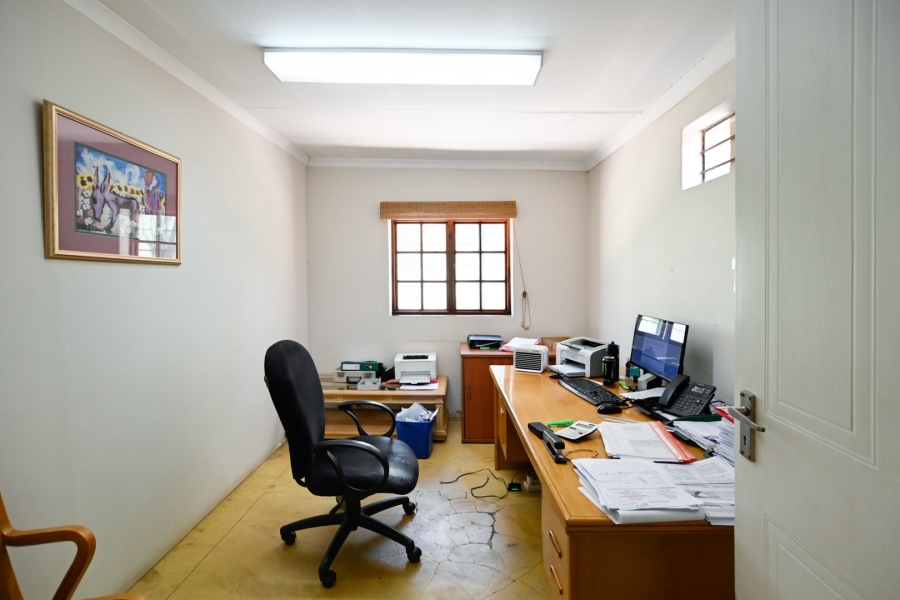 6 Bedroom Property for Sale in Montana Gauteng