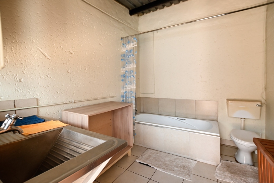 6 Bedroom Property for Sale in Montana Gauteng