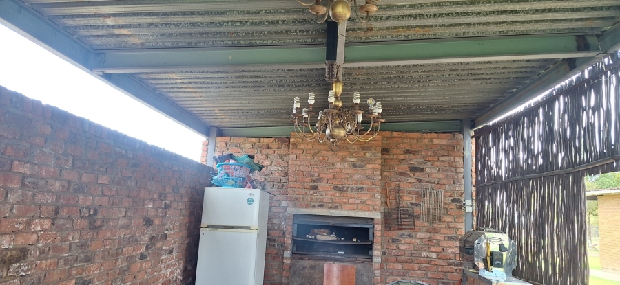 6 Bedroom Property for Sale in Nanescol Gauteng