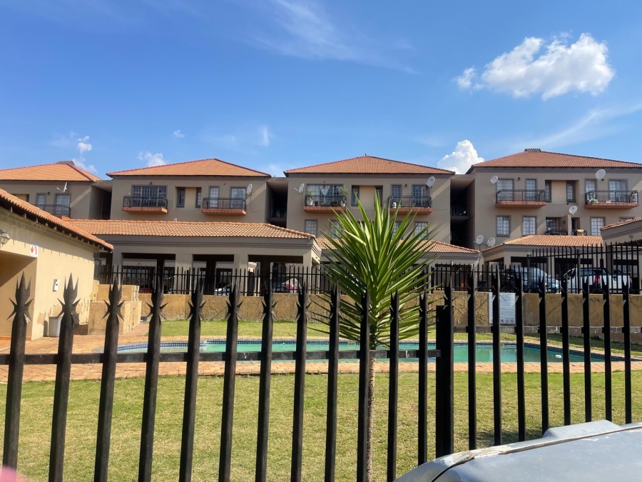 2 Bedroom Property for Sale in Norkem Park Gauteng