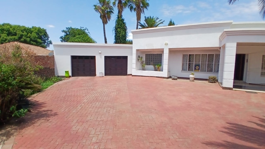 3 Bedroom Property for Sale in Erasmia Gauteng