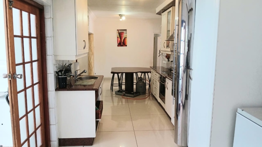 3 Bedroom Property for Sale in Erasmia Gauteng