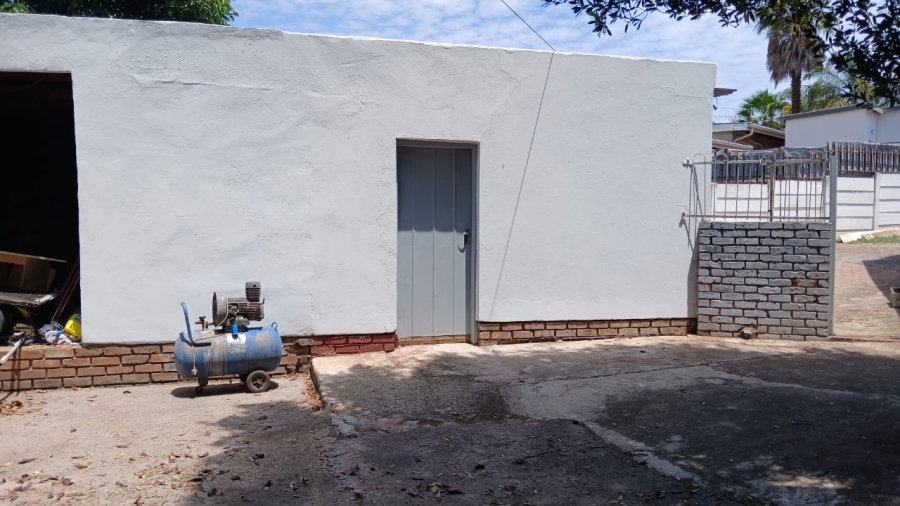 3 Bedroom Property for Sale in Erasmia Gauteng