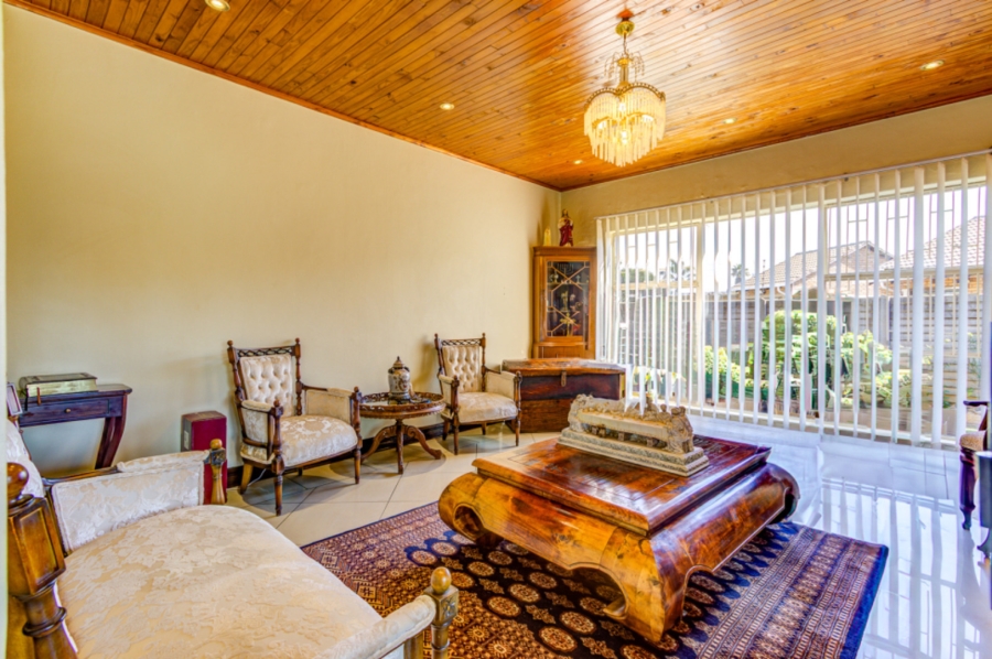 5 Bedroom Property for Sale in Country View Gauteng