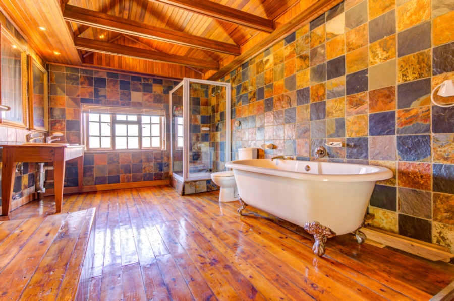 5 Bedroom Property for Sale in Country View Gauteng