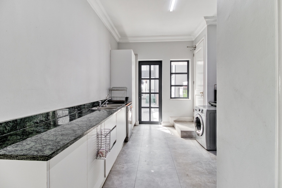 4 Bedroom Property for Sale in Dainfern Golf Estate Gauteng