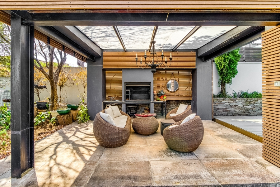 4 Bedroom Property for Sale in Dainfern Golf Estate Gauteng